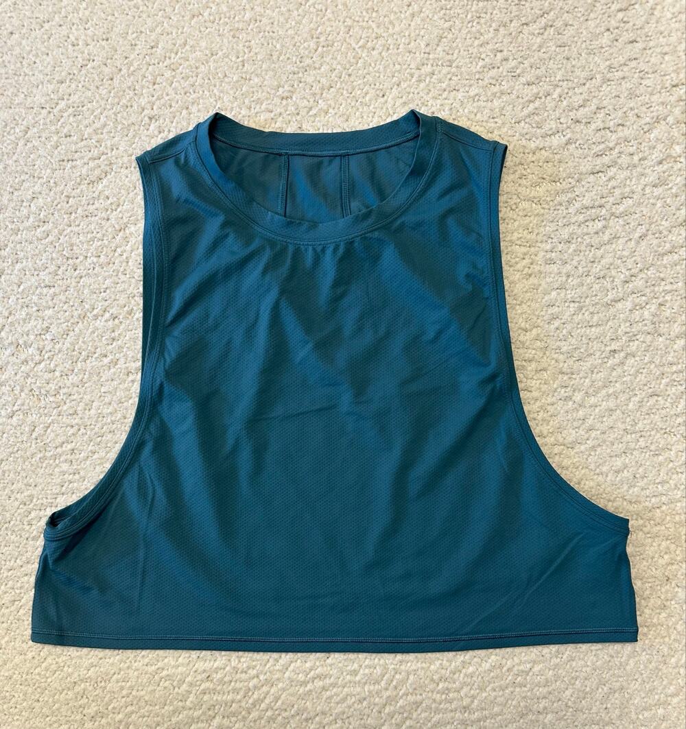 Lululemon Womens Cropped Tank Top Size 8